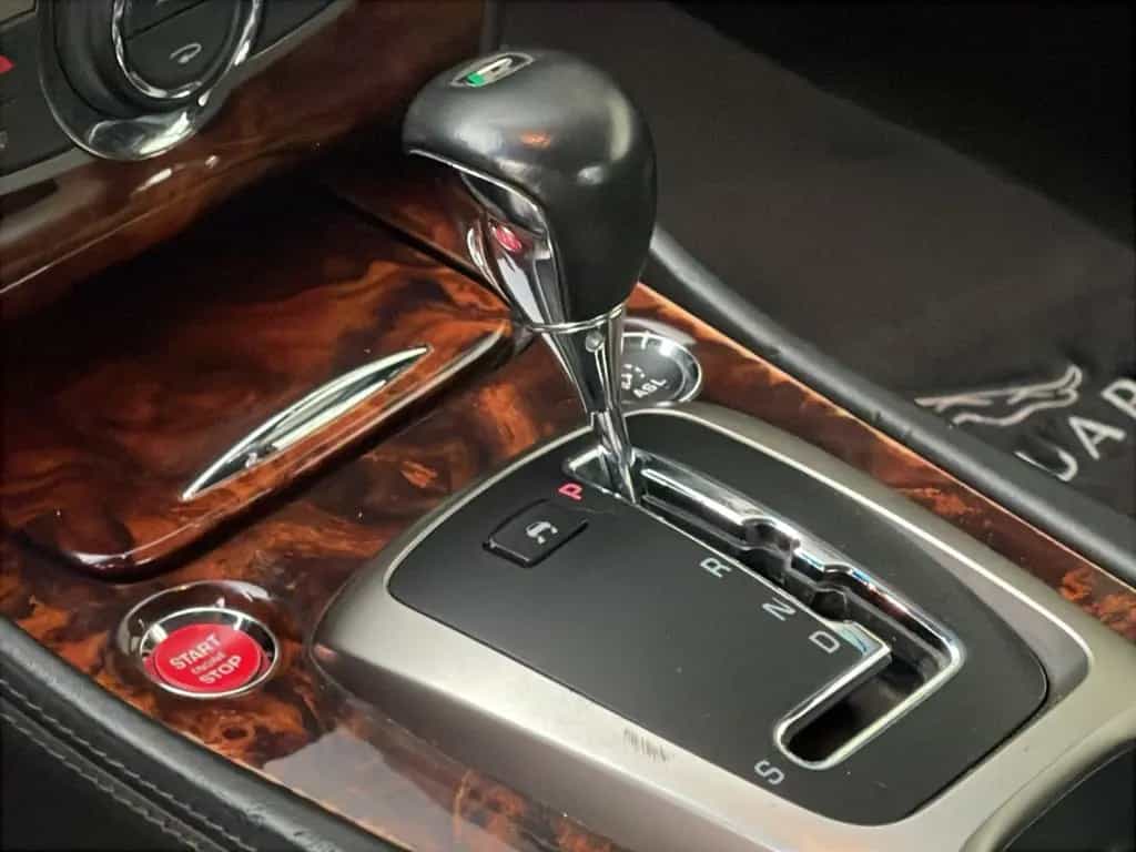 Jaguar XKR XK R Coupe 416 PS AUTOMATIK NAVI LEDER GARANTIE 07/2007-photo-45