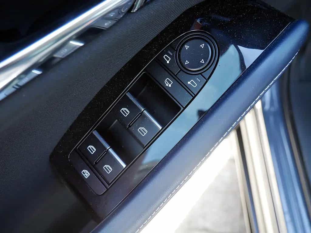 Mazda CX-30 SKYACTIV-X 2.0 M Hybrid AHK HUD LED 360° 07/2020-photo-4