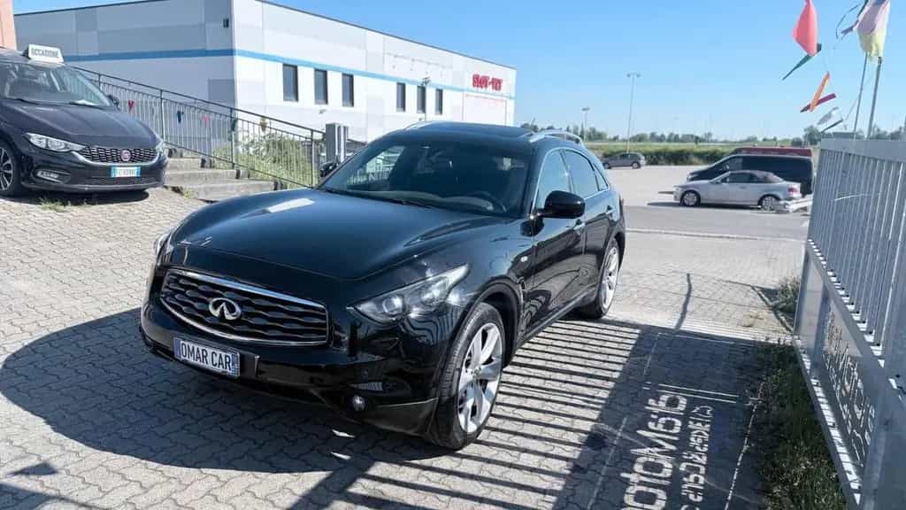 Infiniti FX FX30d S 3.0 DIESEL 4X4 10/2010-photo-2
