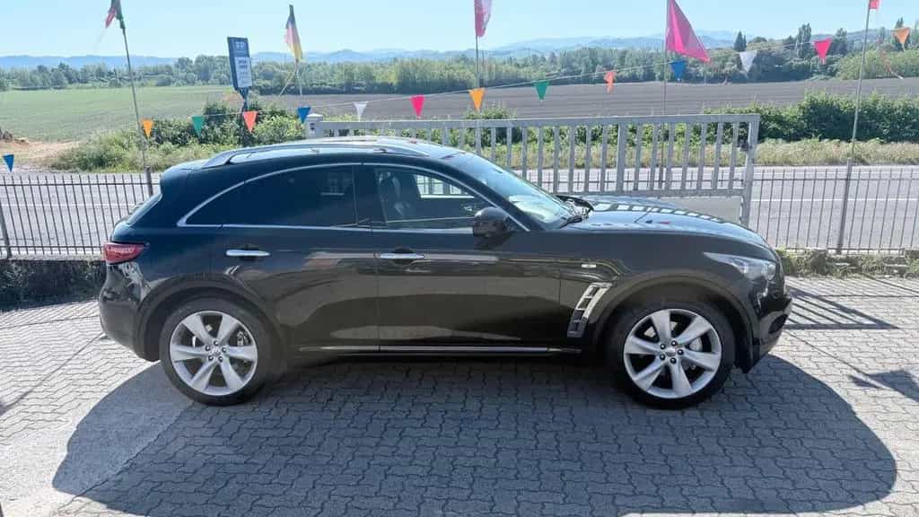 Infiniti FX FX30d S 3.0 DIESEL 4X4 10/2010-photo-5