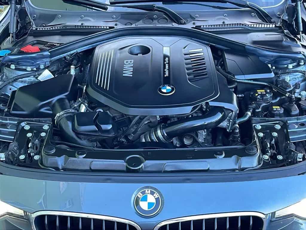 BMW 340 i TOURING SPORT AUTOMAT. SCHECKHEFT GARANTIE 02/2019-photo-28