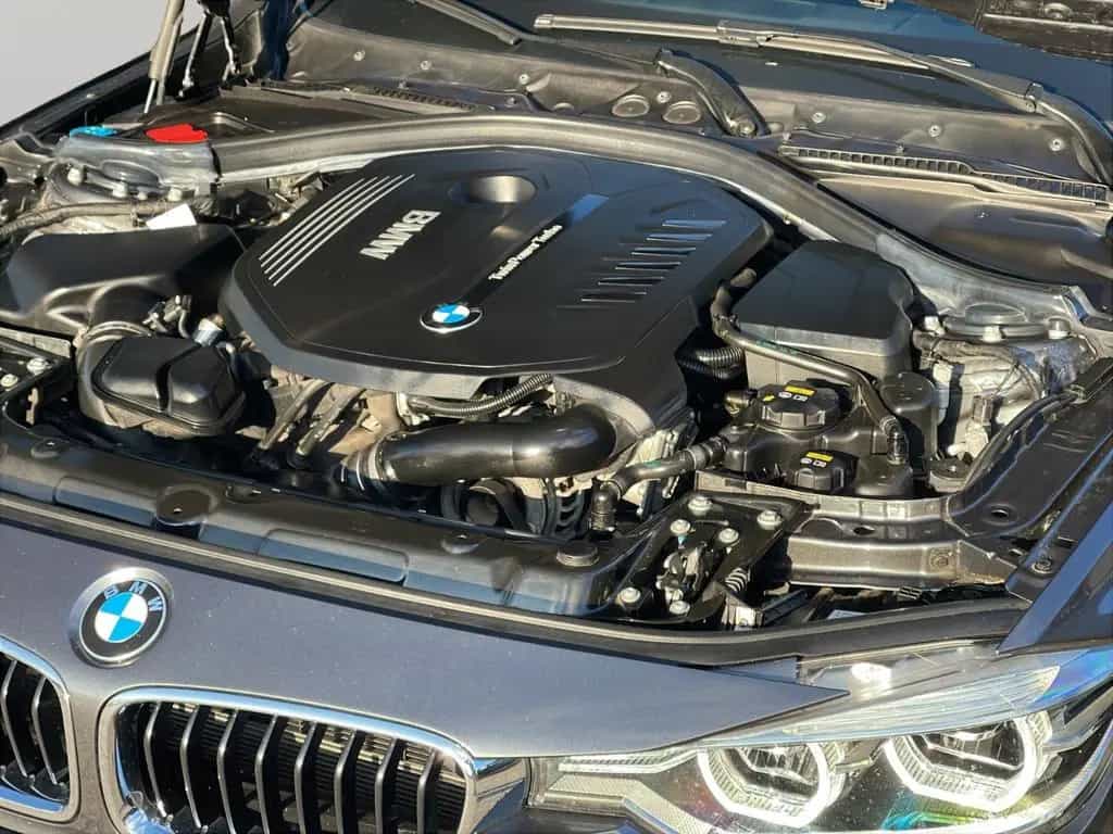 BMW 340 i TOURING SPORT AUTOMAT. SCHECKHEFT GARANTIE 02/2019-photo-29