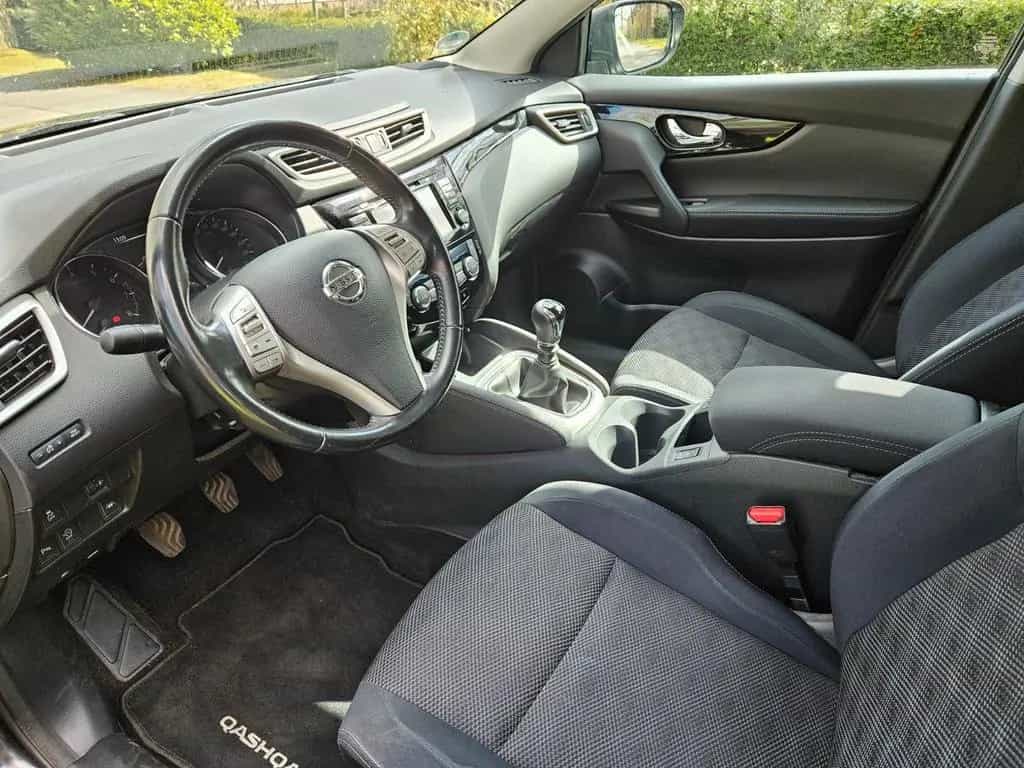 Nissan Qashqai Acenta 1,2, schwarz, 1. Han... 06/2014-photo-12