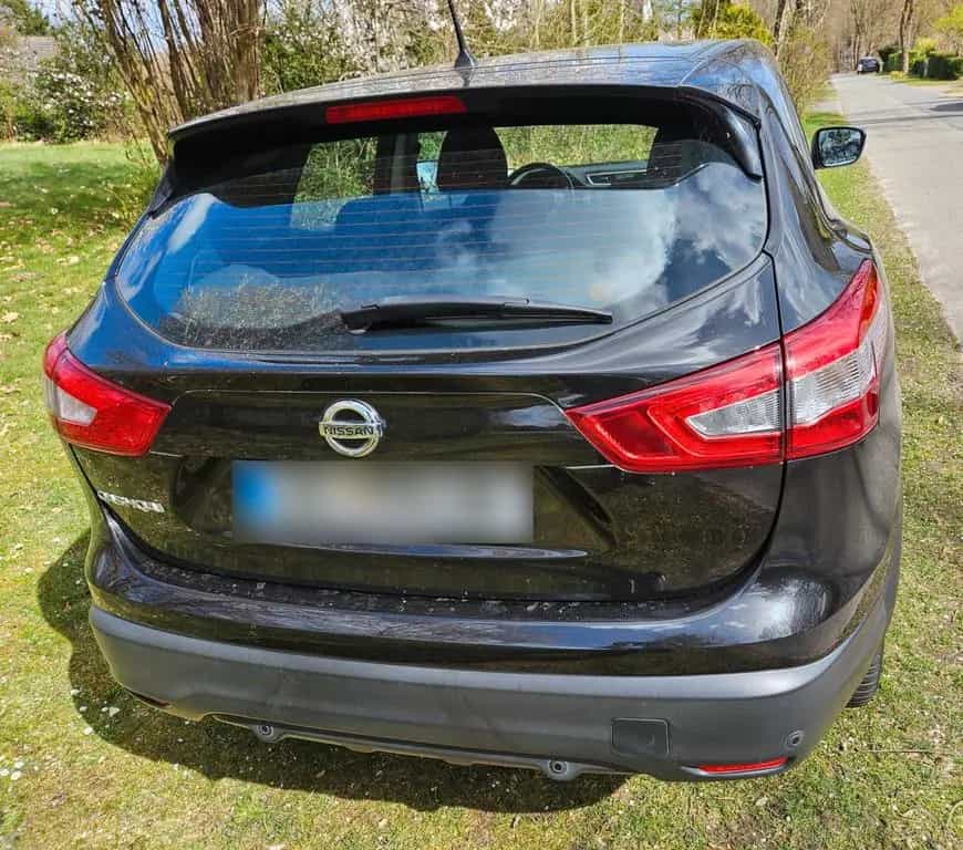 Nissan Qashqai Acenta 1,2, schwarz, 1. Han... 06/2014-photo-3