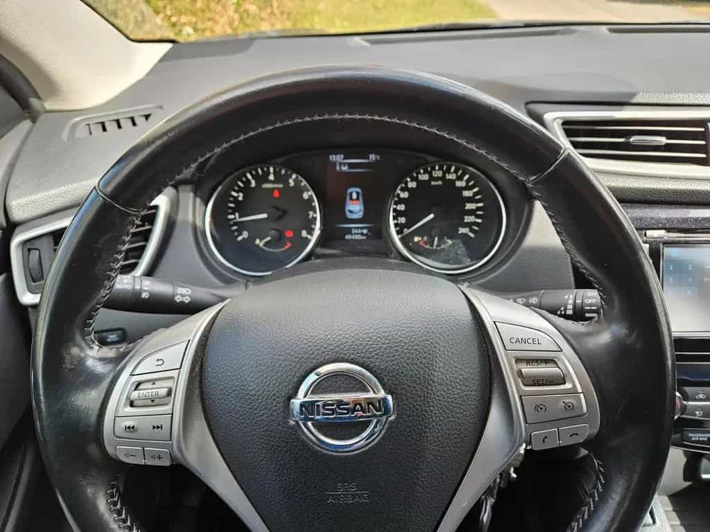 Nissan Qashqai Acenta 1,2, schwarz, 1. Han... 06/2014-photo-5