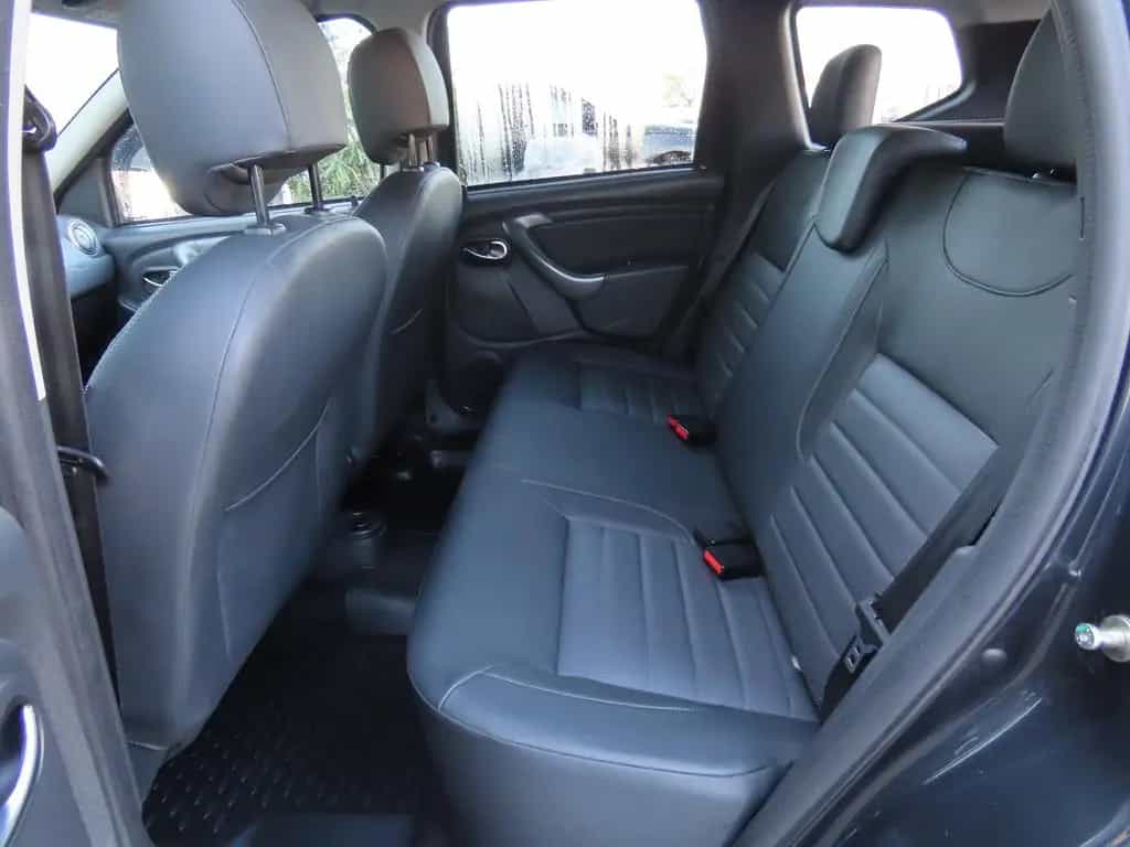 Dacia Duster 1.2 TCe 4x2 Prestige Sitzheizung Leder 03/2017-photo-17