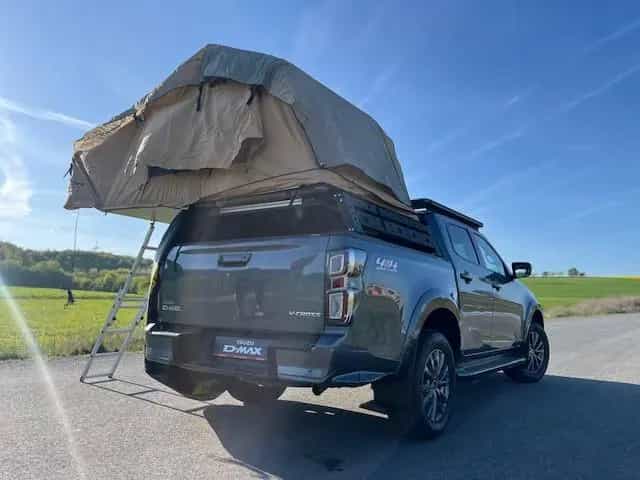 Isuzu D-Max 4x4 Dachzelt / Camper VCross 11/2022-photo-2
