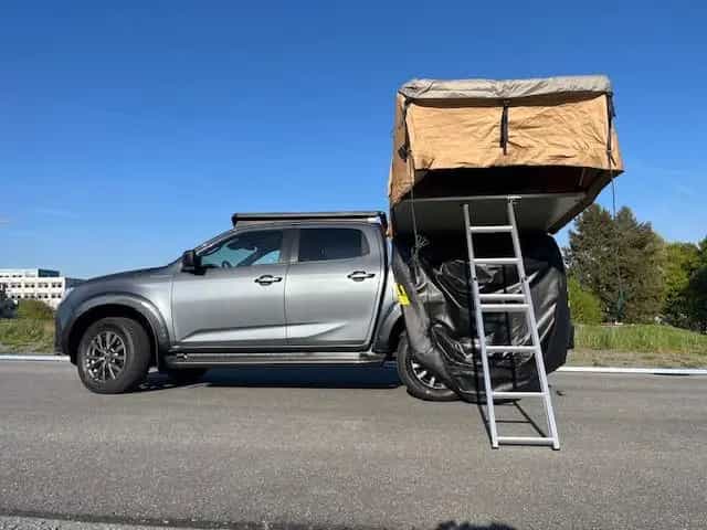 Isuzu D-Max 4x4 Dachzelt / Camper VCross 11/2022-photo-9