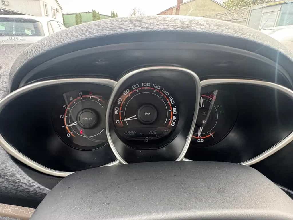 Lada Vesta Luxus 09/2017-photo-12