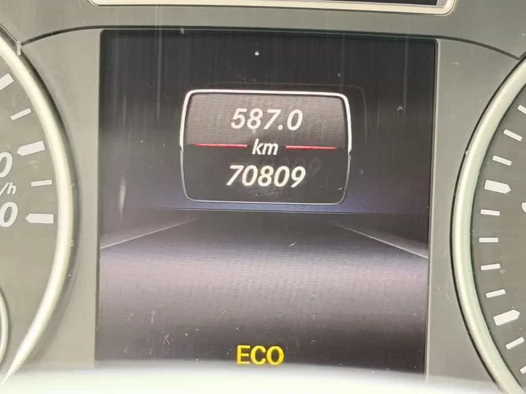 Mercedes-Benz B-Class *70 TKM* 10/2014-photo-22