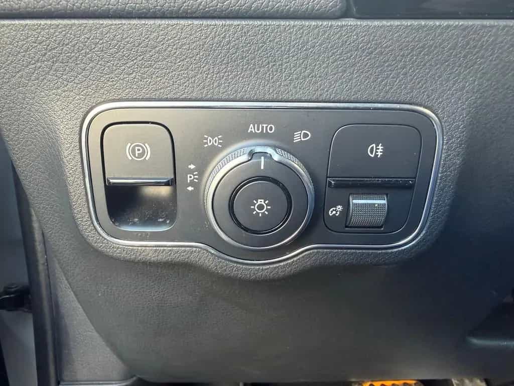 Mercedes-Benz B 220 B220 4Matic/VIRTUAL/GARANTIE/LED/AMG-LINE/KAMERA 09/2019-photo-23