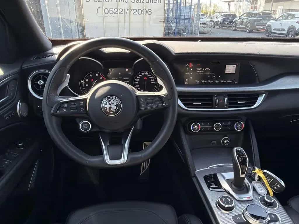 Alfa Romeo Stelvio 2.0 Turbo 16V Veloce Q4 03/2022-photo-18