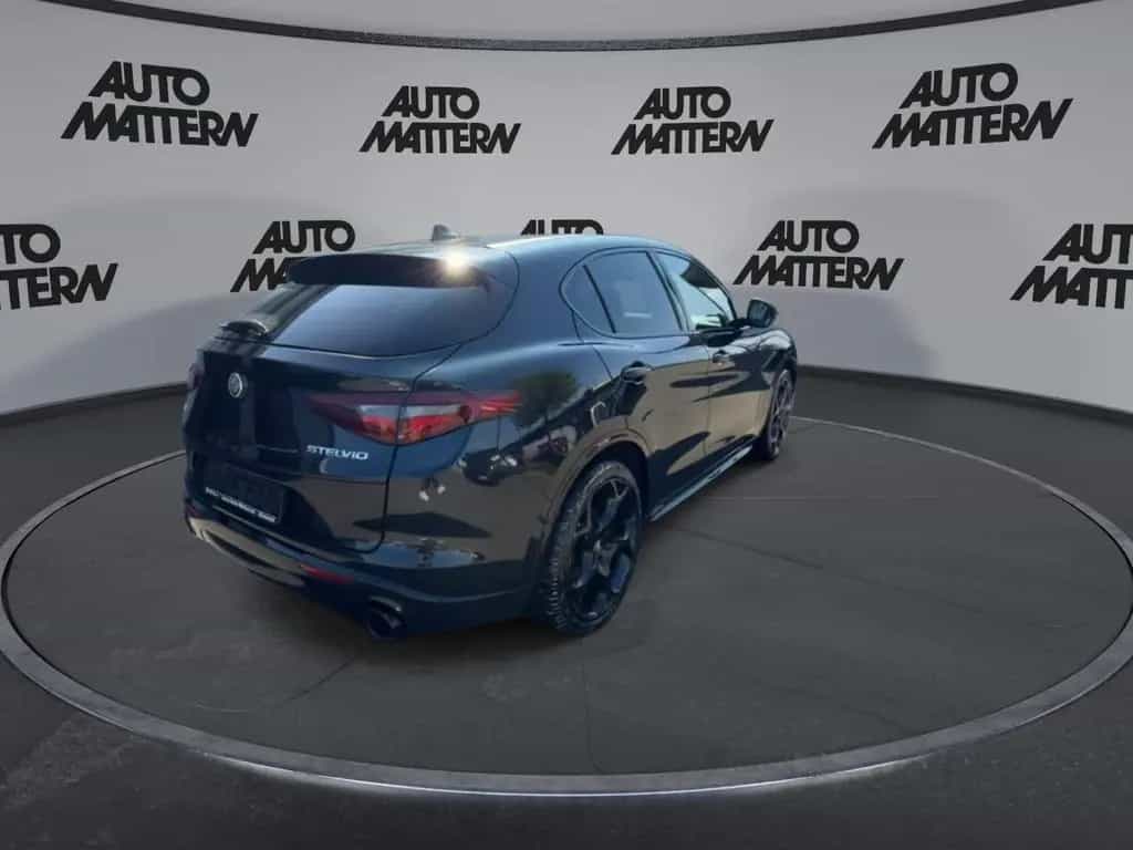 Alfa Romeo Stelvio 2.0 Turbo 16V Veloce Q4 03/2022-photo-6