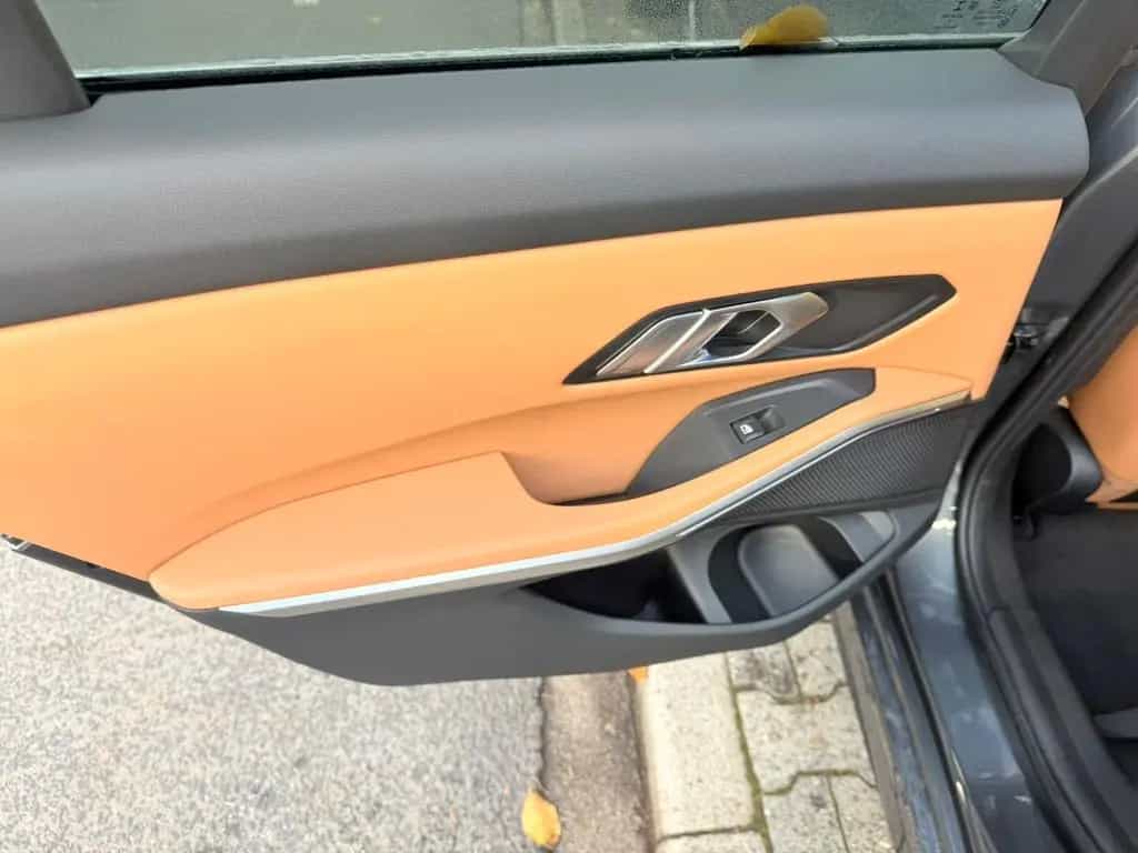 BMW 320 3 Limousine 320 d Sport Line 07/2021-photo-16