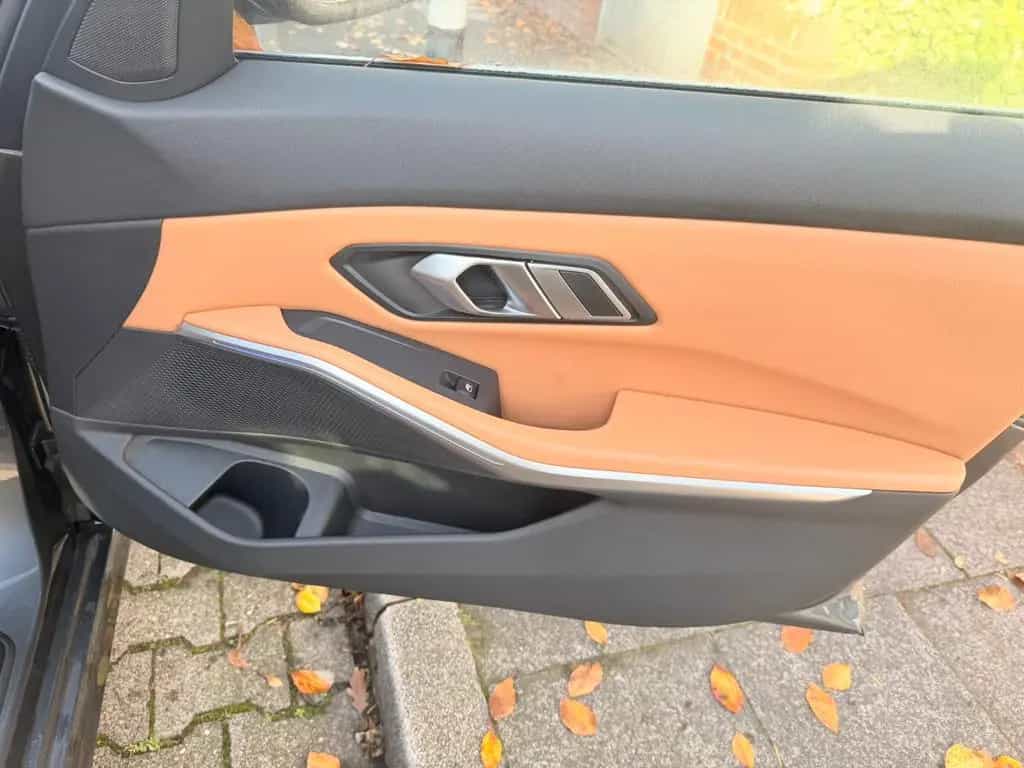 BMW 320 3 Limousine 320 d Sport Line 07/2021-photo-21