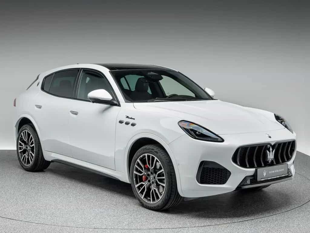 Maserati Grecale Modena PANO + CARBON + 1. HAND 04/2023-photo-1