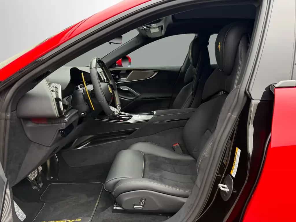 Ferrari Purosangue VOLLCARBON LIFT PANORAMA SURR. VIEW 04/2026-photo-10
