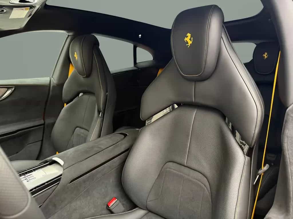 Ferrari Purosangue VOLLCARBON LIFT PANORAMA SURR. VIEW 04/2026-photo-13