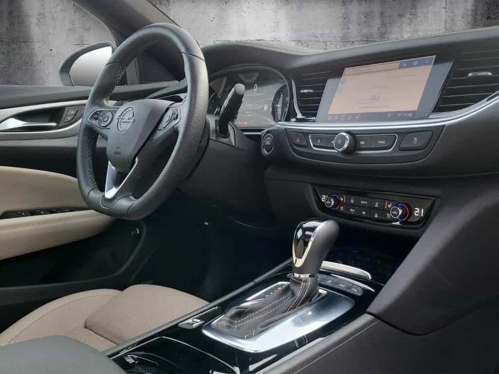 Opel Insignia B ST "Ultimate" Panorama/Bose/DAB/Leder 07/2021-photo-12