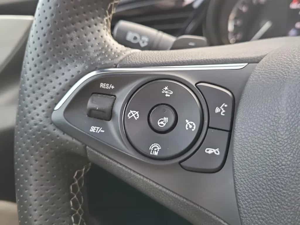 Opel Insignia B ST "Ultimate" Panorama/Bose/DAB/Leder 07/2021-photo-18