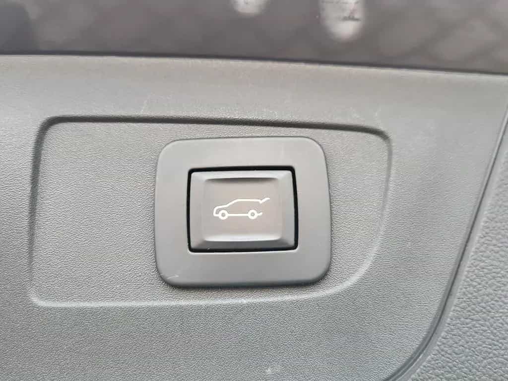 Opel Insignia B ST "Ultimate" Panorama/Bose/DAB/Leder 07/2021-photo-39