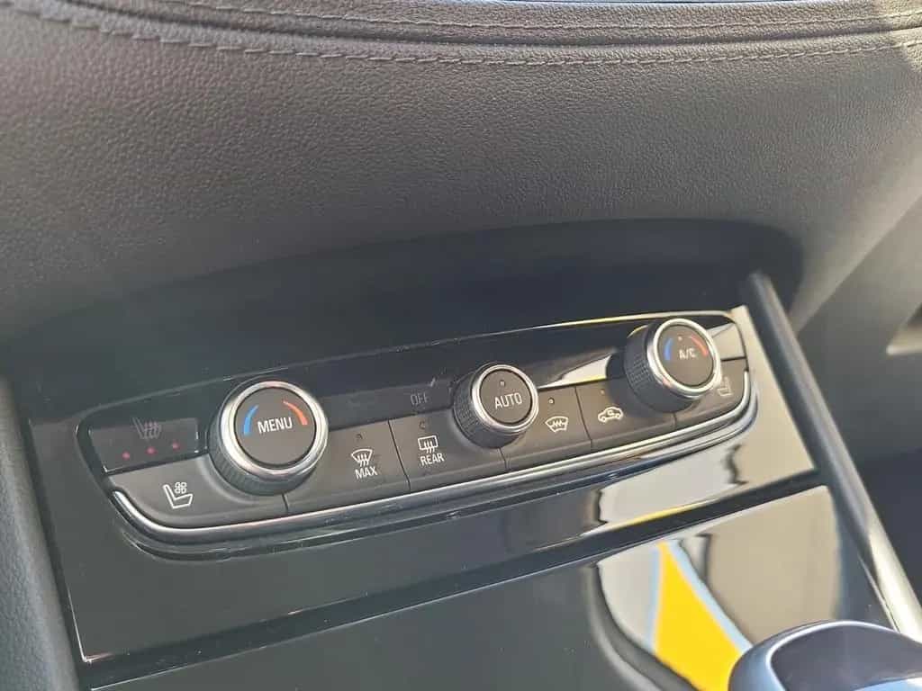 Opel Grandland (X) Premium "Ultimate" Voll-LED/Leder 08/2019-photo-20