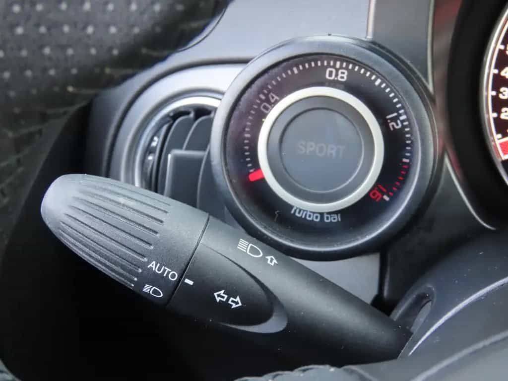 Abarth 595 Pista Sportsitze Sport-Abgasanlage Klima 10/2020-photo-9