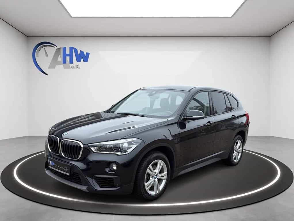 BMW X1 sDrive 18 i Advantage 04/2019-photo-3