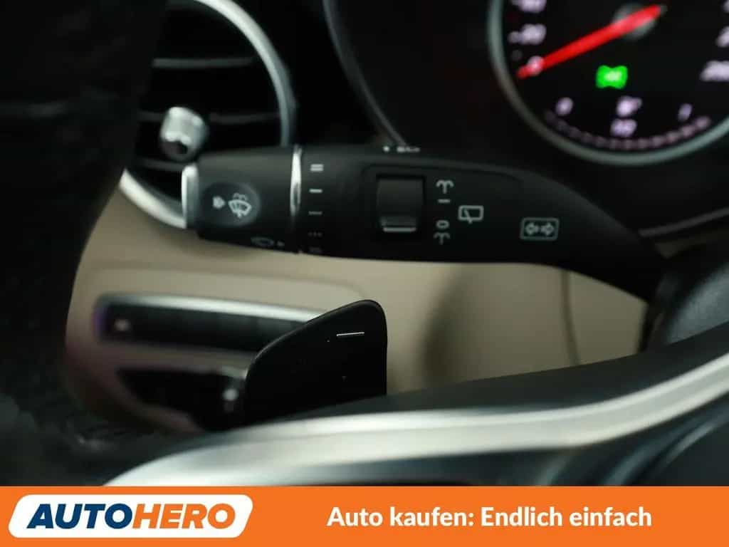 Mercedes-Benz C 180 CGI T Avantgarde Aut. *NAVI*LED*TEMPO*PDC* 02/2019-photo-28
