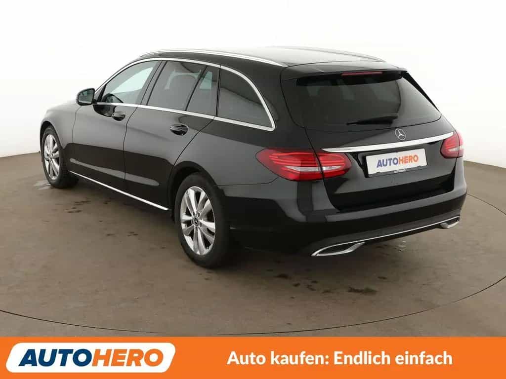 Mercedes-Benz C 180 CGI T Avantgarde Aut. *NAVI*LED*TEMPO*PDC* 02/2019-photo-3