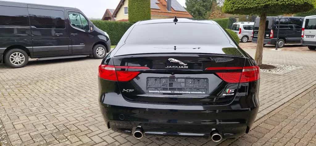 Jaguar XF S 3.0 V6 AWD *B-XENON*NAVI*LEDER*KAM... 05/2017-photo-16