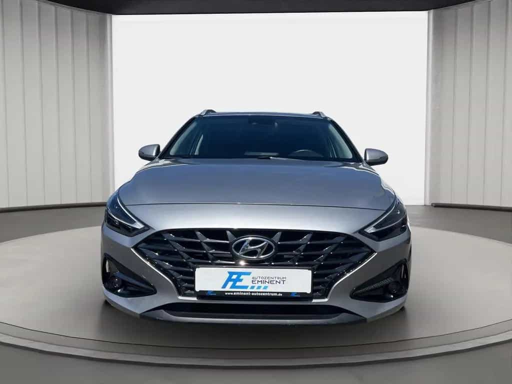 Hyundai i30 SW 1.5 T-GDI DCT NAVI SHZ KAMERA LED-S. 01/2023-photo-1