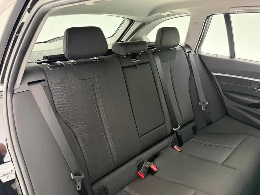 BMW 318 d Touring*SPORT LINE*LED-PDC-SHZ-TEMP-CD-NAVI 01/2019-photo-16