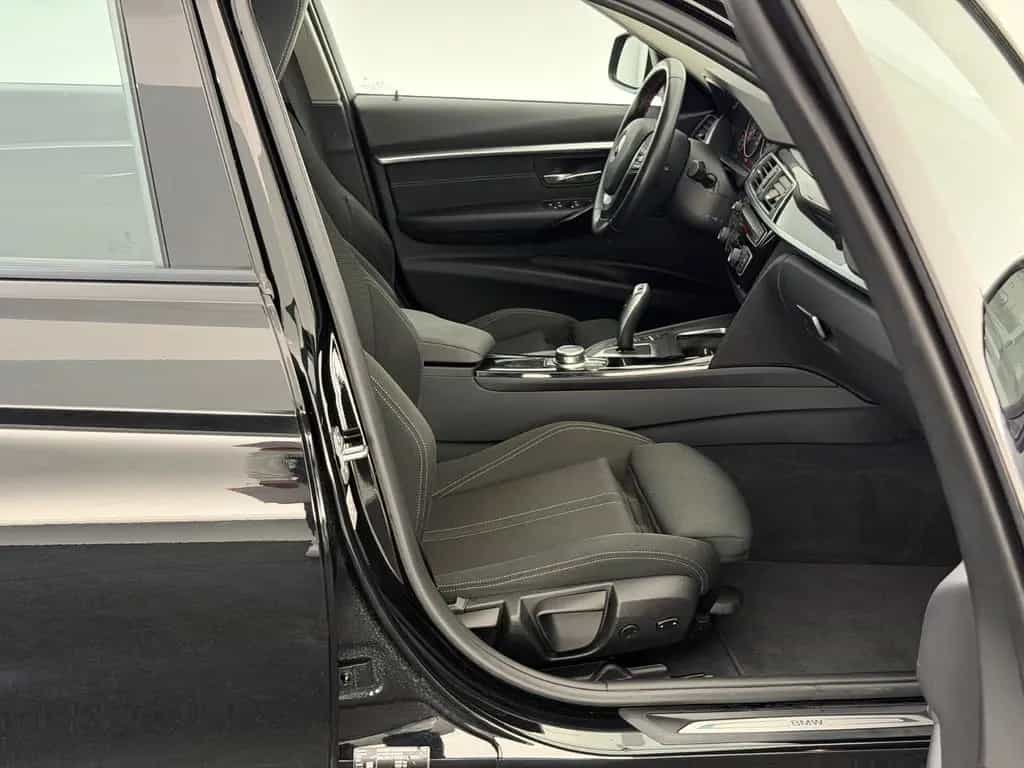 BMW 318 d Touring*SPORT LINE*LED-PDC-SHZ-TEMP-CD-NAVI 01/2019-photo-17