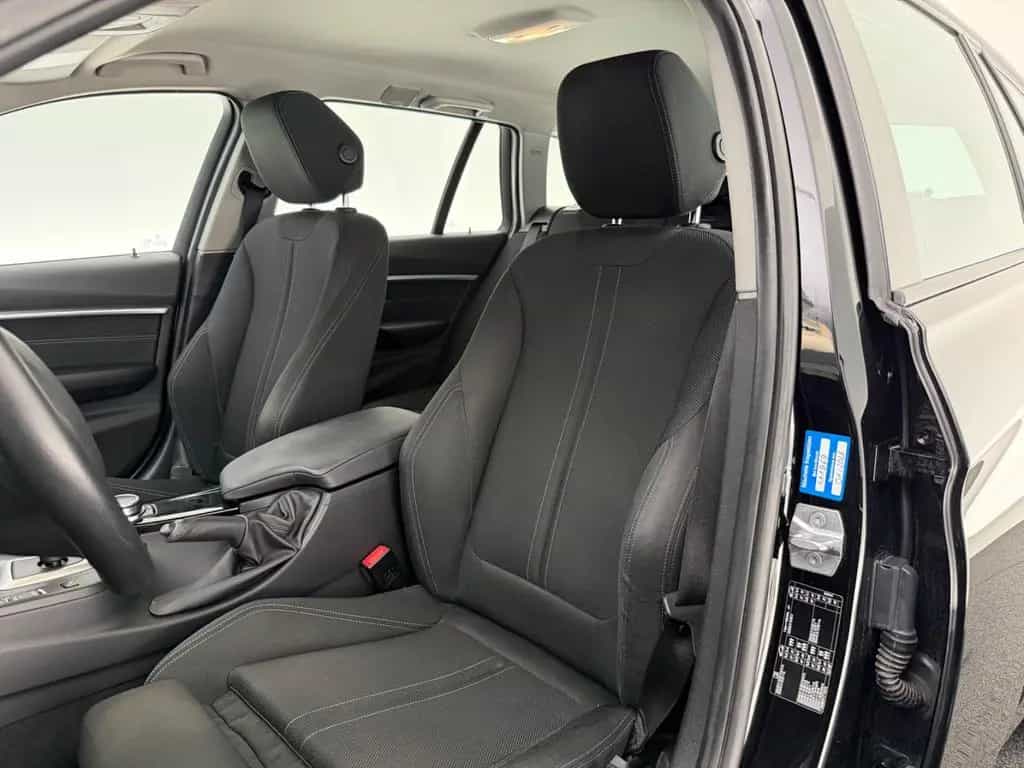 BMW 318 d Touring*SPORT LINE*LED-PDC-SHZ-TEMP-CD-NAVI 01/2019-photo-22