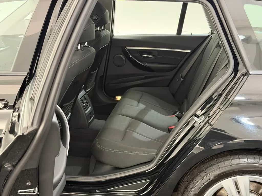 BMW 318 d Touring*SPORT LINE*LED-PDC-SHZ-TEMP-CD-NAVI 01/2019-photo-23