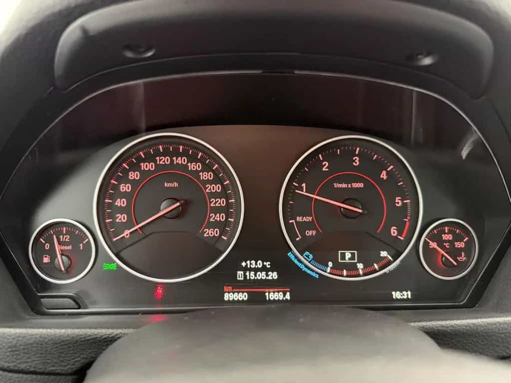 BMW 318 d Touring*SPORT LINE*LED-PDC-SHZ-TEMP-CD-NAVI 01/2019-photo-30