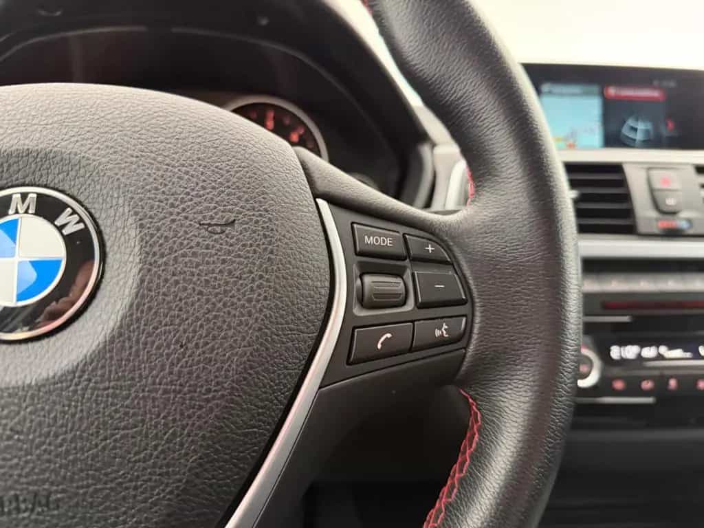 BMW 318 d Touring*SPORT LINE*LED-PDC-SHZ-TEMP-CD-NAVI 01/2019-photo-31