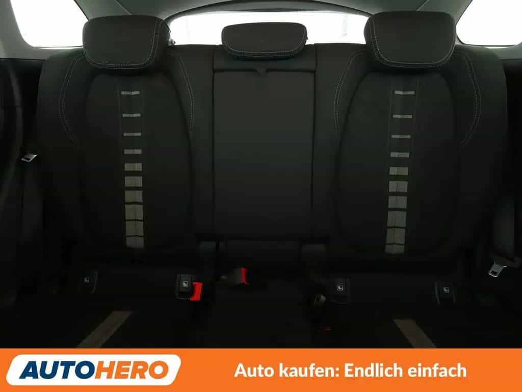 BMW X1 sDrive 18i Advantage *TEMPO*PDC*LM-FELGEN* 12/2019-photo-14