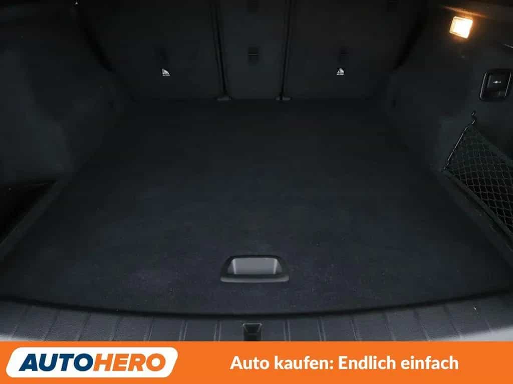BMW X1 sDrive 18i Advantage *TEMPO*PDC*LM-FELGEN* 12/2019-photo-16