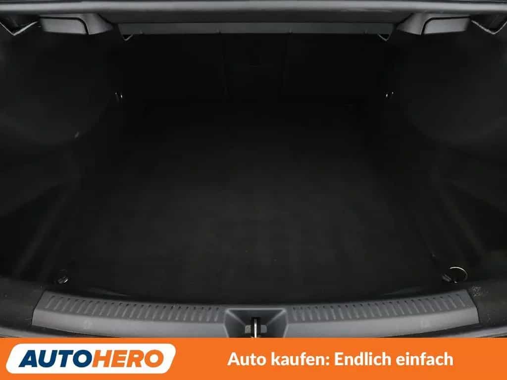 Mercedes-Benz A 200 AMG Line Aut. *VC*LED*TEMPO*CAM*SHZ* 02/2020-photo-17