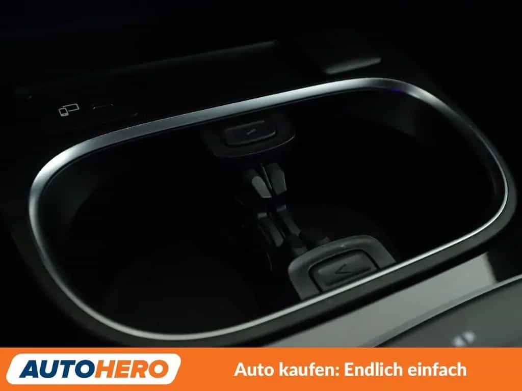 Mercedes-Benz A 200 AMG Line Aut. *VC*LED*TEMPO*CAM*SHZ* 02/2020-photo-31