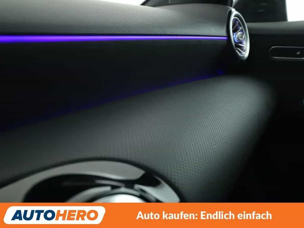 Mercedes-Benz A 200 AMG Line Aut. *VC*LED*TEMPO*CAM*SHZ* 02/2020-photo-33