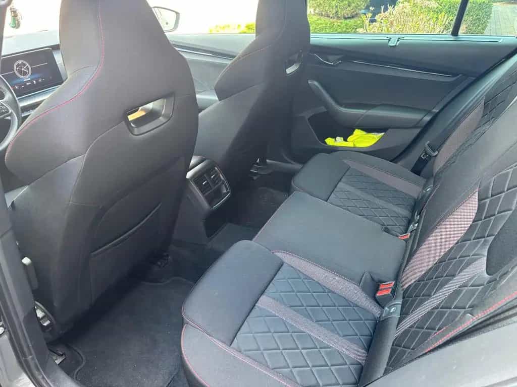 Skoda Octavia 2.0 TSI DSG RS Combi RS 02/2022-photo-11
