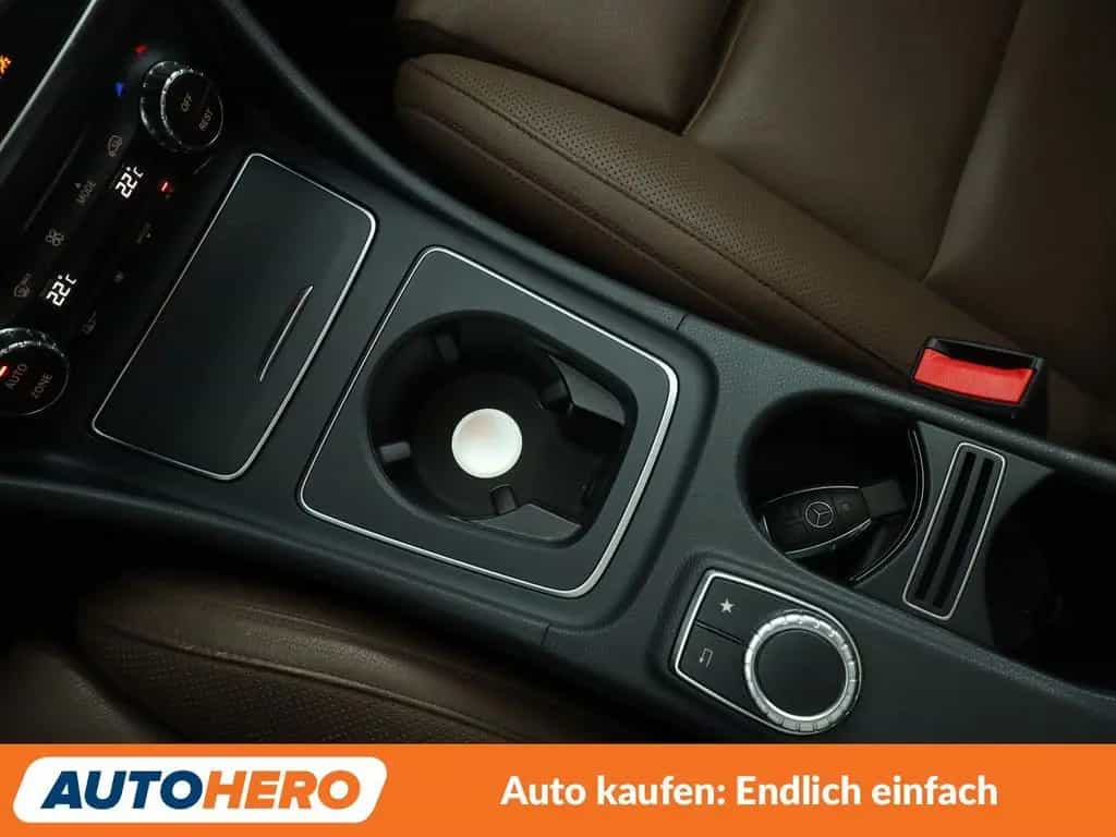 Mercedes-Benz CLA-Class 180 Shooting Brake Urban Aut.*LED*NAVI*TEMPO 02/2018-photo-22