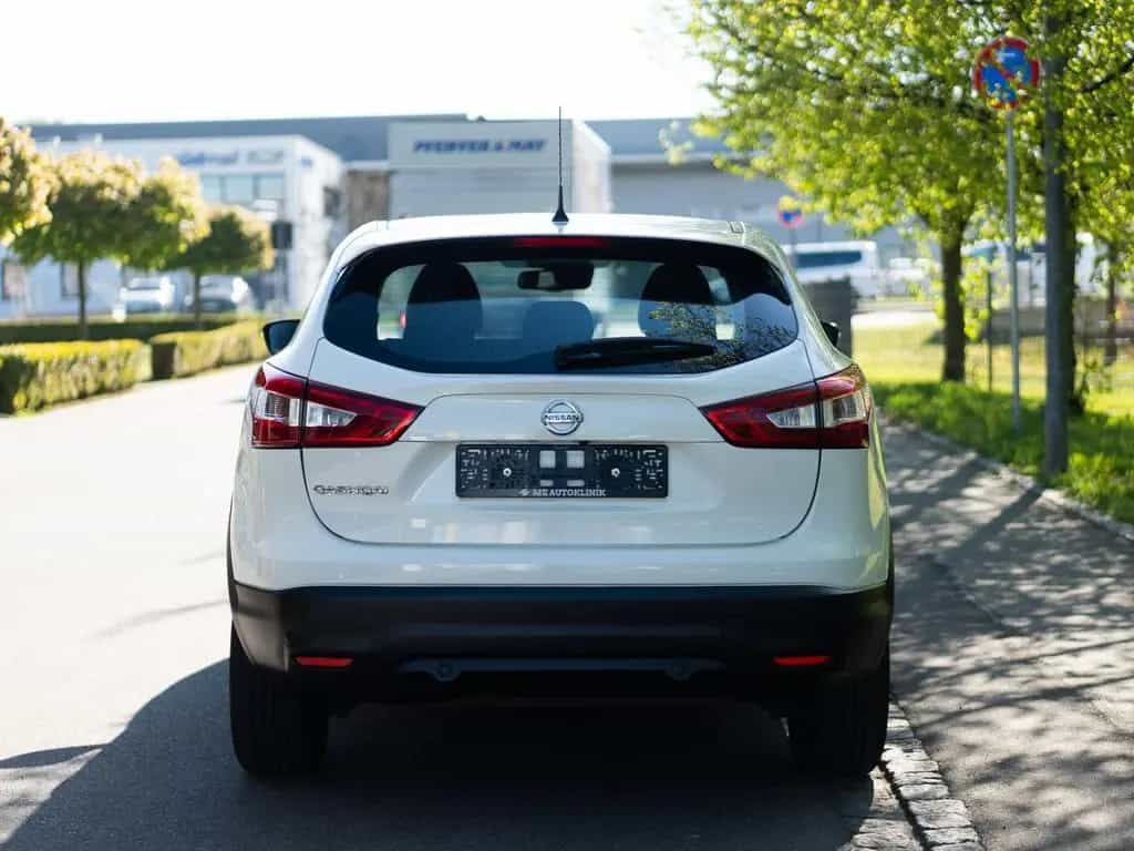 Nissan Qashqai 1.2 DIG-T Visia 4x2 *Garantie*Kamera*Tem 09/2014-photo-5