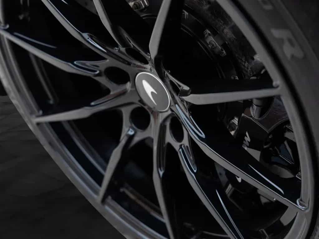 McLaren 600LT | Racing Seats | Nose Lift 01/2019-photo-9