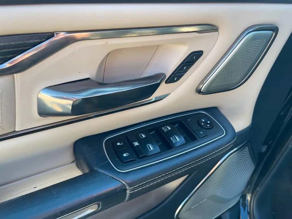Dodge RAM 1500 Limited Crew 4x4 Leder 07/2019-photo-11