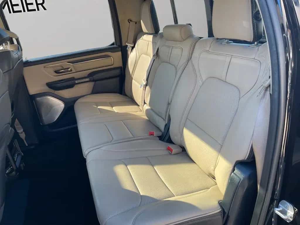 Dodge RAM 1500 Limited Crew 4x4 Leder 07/2019-photo-12