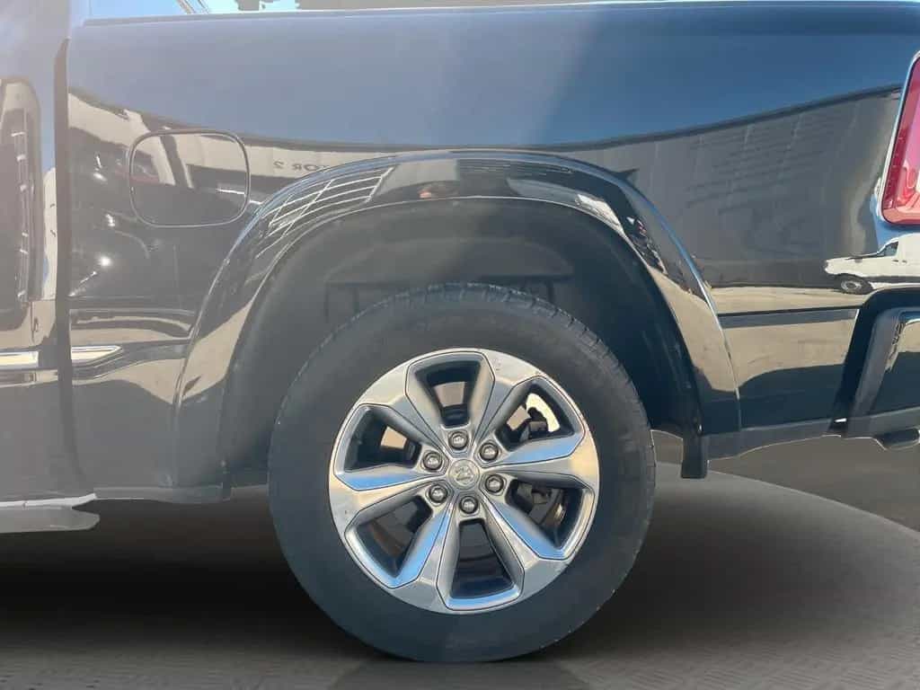 Dodge RAM 1500 Limited Crew 4x4 Leder 07/2019-photo-19